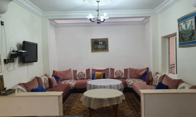 Les Amicales Apartment | Beautiful Apartment Steps from the Beach, Family-Friendly Stay