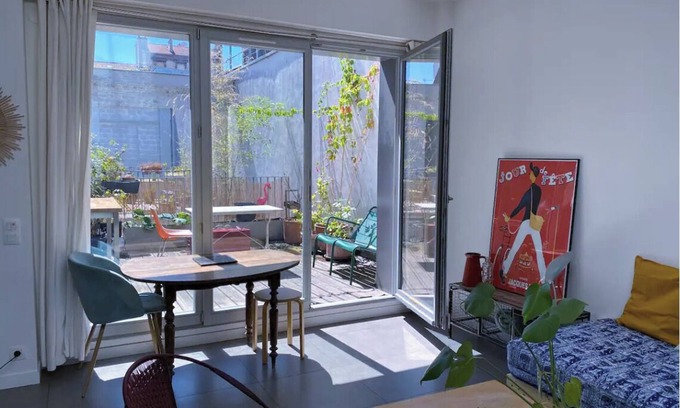 Pantin Apartment | Exceptional Loft in Pantin with Breakfast & Kitchen Amenities