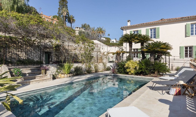 Vallauris House | Family Retreat with Ocean View and Private Pool in Antibes