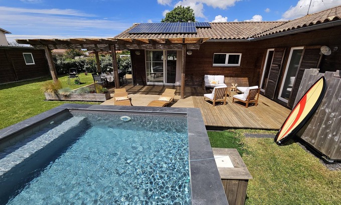Tosse House | Beautiful Villa with Pool Just 9km from the Ocean
