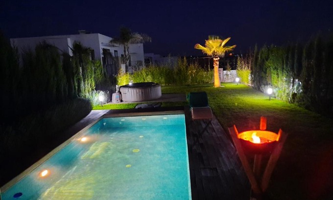 Plage des Nations Villa | Experience a Gorgeous Villa with Pool by Plages des Nations