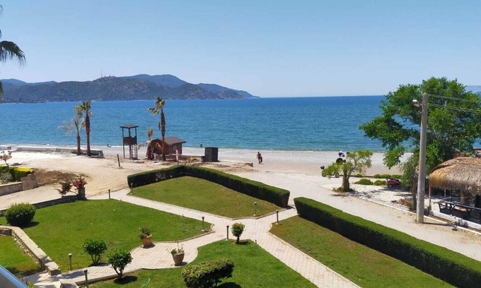 Fethiye City Center Apartment | Beachfront 3 Bed Duplex with Ocean Views & Pool Access