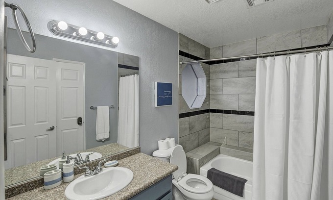Spring Valley Apartment | 5-Star Service in a Family-Friendly 1 Bedroom Retreat