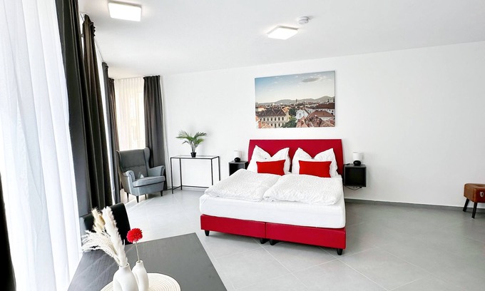 Sankt Leonhard Apartment | Grazora Apartments - Superior 14 with Full Kitchen Access