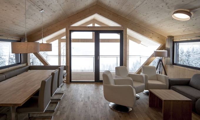 Pichl-Preunegg House | Inviting Superior Chalet #10 with Sauna and Whirlpool
