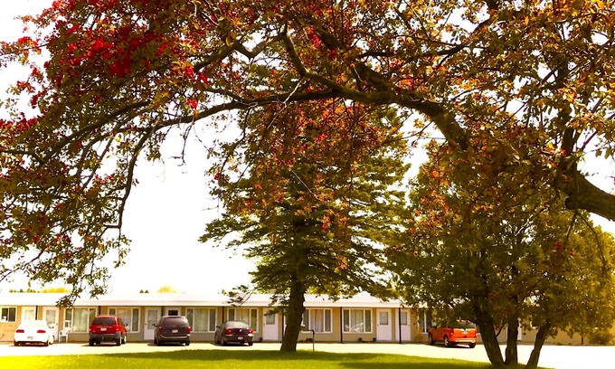 Antigo Hotel | Budget-Friendly Superior Stays with Family Amenities