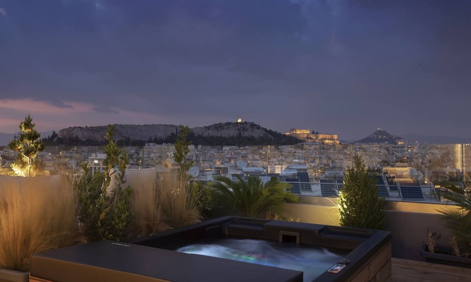 Kallithea Apartment | Discover Supreme Suites with Kitchen and Breakfast in Athens