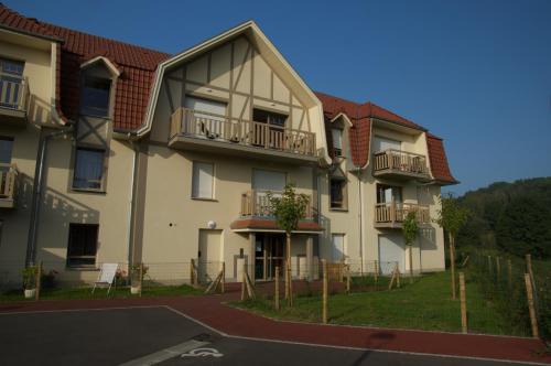 Saint-Valery-sur-Somme Apartment | Experience Sur le chemin des phoques: 9.2/10 Family Getaway