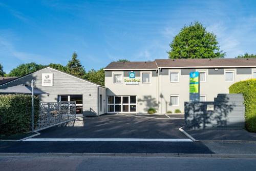 Chambray-les-Tours Hotel | Discover The Originals City, Hôtel Le Garden in Tours Sud