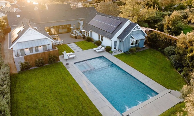 Cardiff-by-the-Sea House | Surf and Style: Chic Modern Farmhouse Guest Suite Awaits