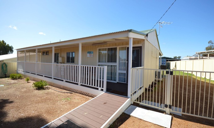 Kalbarri House | Pet-Friendly Surf Caster in Kalbarri - Rated 8.8/10