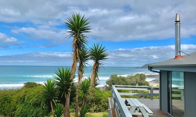 Separation Creek House | Beachfront Surf Shack with Ocean Views & Family Amenities