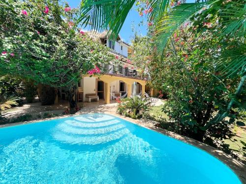 Cabarete Resort | Oceanfront Surfbreak B&B with Pool & Kitchen Amenities