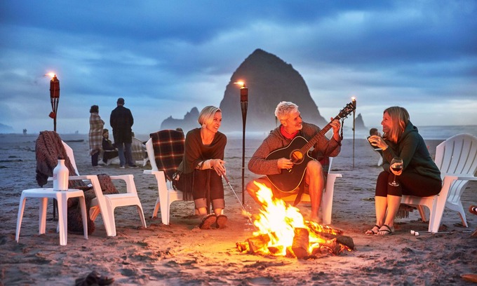 Downtown Cannon Beach Hotel | Ocean View Retreat at Surfsand Resort - Rated 9.6/10
