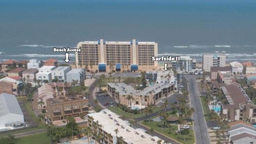 Coffeyville Apartment | Inviting Surfside II #109 with Pool and Hot Tub Access