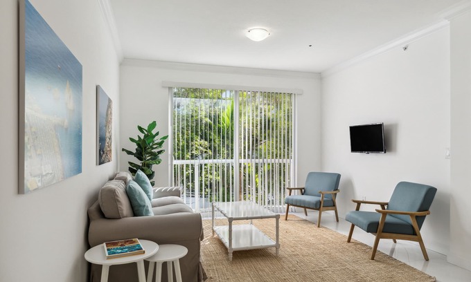 Surfside Apartment | Surfside Retreat: Ultimate 1BR Work-From-Home Getaway