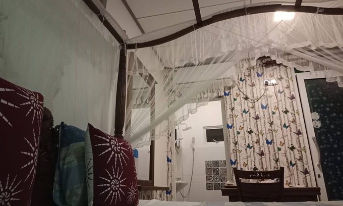 Mirissa House | Top-Rated Suriya Guest Home Stay in Mirissa with Breakfast