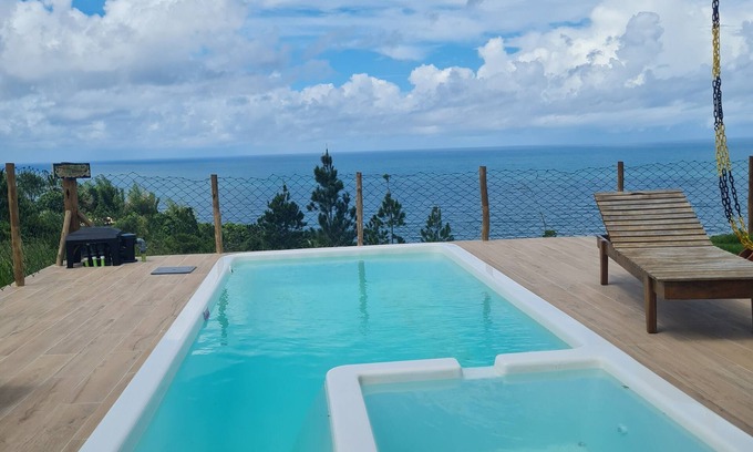 Urucuca Ski Chalet | Stunning Views and Relaxing Amenities Await You