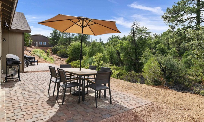 Payson House | Wildlife Retreat: 3BR Home with Patio & Family-Friendly Amenities