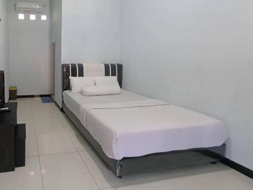 Kebumen Hotel | Discover Affordable Hotels in Kebumen, Indonesia with Breakfast