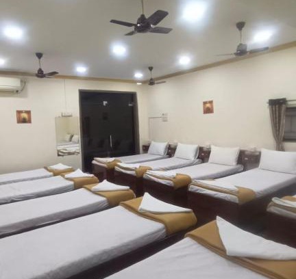 Rabale Hotel | Budget-Friendly Surya AC Dormitory in Rabale Awaits You