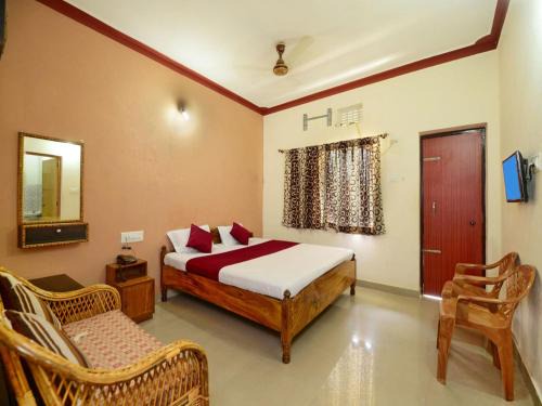 Konark Hotel | Budget-Friendly Surya Inn with Ocean View & Breakfast