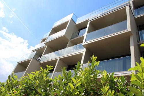 Weststadt Apartment | Explore Suytes: Pet-Friendly 4-Star Hotel with Great Amenities