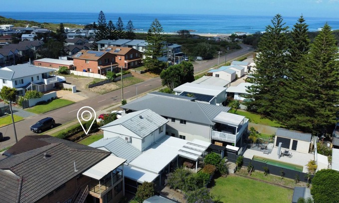 Anna Bay House | Top-Rated Suzie Q Beach House - Just 150m from the Shore