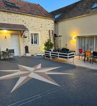 Petit Moisenay Apartment | Family-Friendly Stay at Suzy Home with Top Amenities