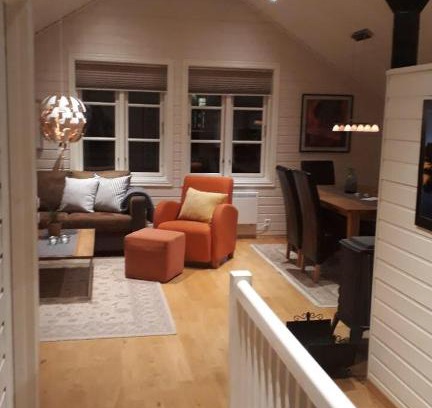 Svolvaer Apartment | Discover Svinøya: Cozy Apartment with Family-Friendly Perks