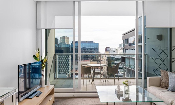 Adelaide Central Business District Apartment | Enjoy Family-Friendly Amenities at Swainson on Hindmarsh