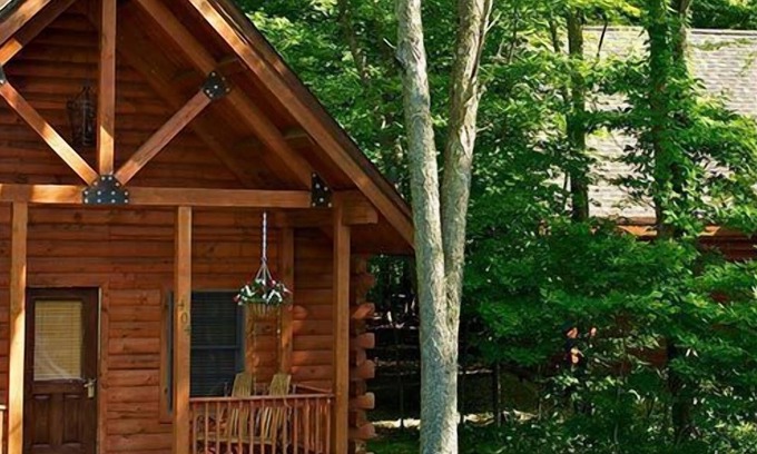 Tyner Resort | Experience Swan Lake Resort: Family-Friendly & Scenic Getaway