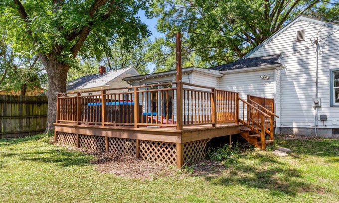 Warrenton House | Discover The Cherry House - Ideal for Family Getaways