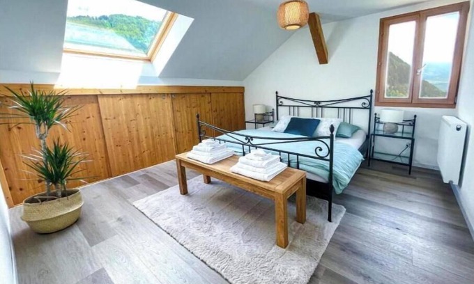 Troistorrents Apartment | Sweet & Cosy Chalet in the heart of the Swiss Alps