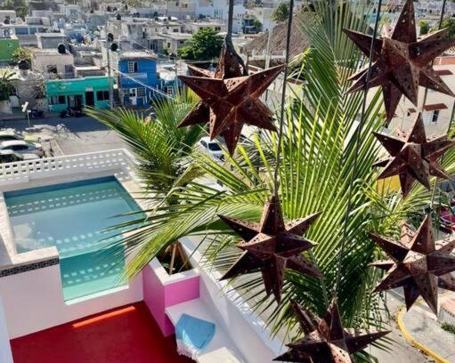 La Gloria Apartment | Cozy Beachfront Condo with Pool and Ocean View in Eden