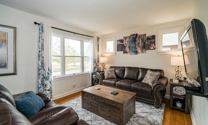 St. Charles Historic District House | Inviting Escape Steps from Main Street & MO River