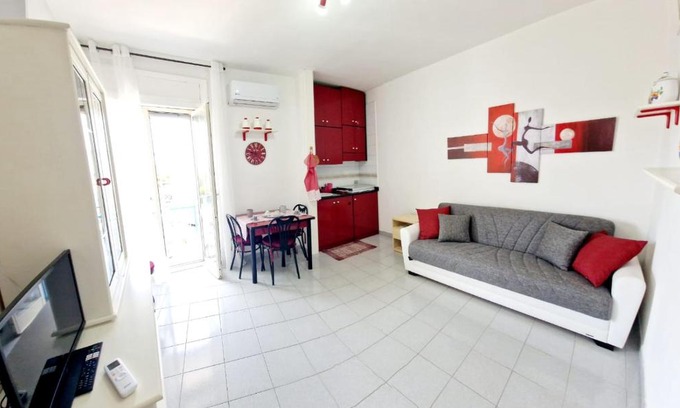 Formia Apartment | Unforgettable Sweet Holidays by the Ocean - Rated 10/10