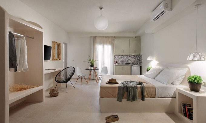 Naxos Town House | Oceanfront Sweet Home Naxos: Guest Rated 9.6/10