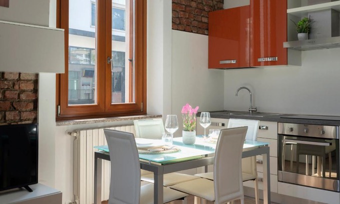 Zona Lancetti Apartment | Cozy Sweet Home Suite Near Duomo in Milan - 9.3/10 Rated