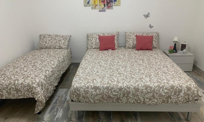 San Giorgio a Cremano Apartment | Comfortable Stay at Sweet Home Near Sorrento and Naples