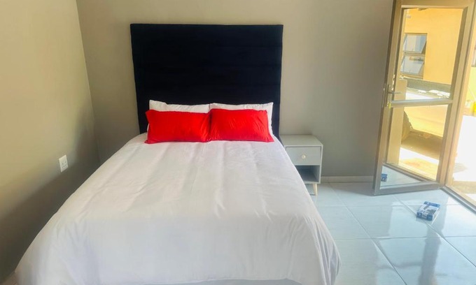 Ga-Rankuwa House | Welcoming Sweet Nice Guest House - Rated 8.3/10
