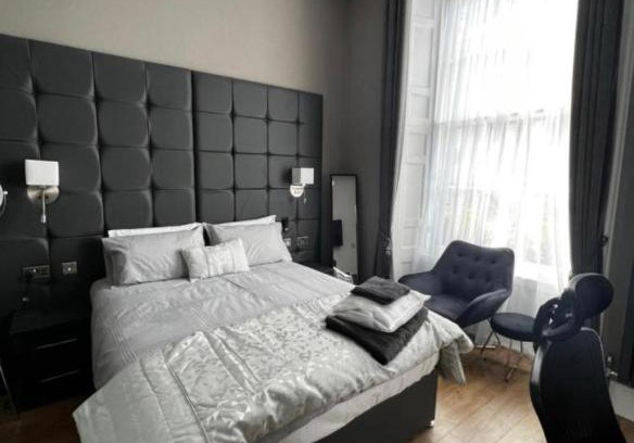 Medias Apartment | Cozy Pet-Friendly Retreat for Families and Travelers