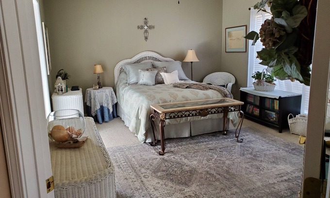 Oxford Apartment | Sweet Studio En Suite Available