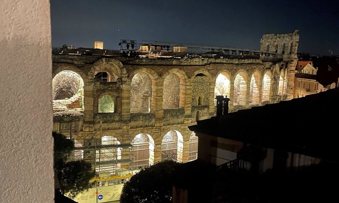Citta Antica Apartment | Discover SweetHome Arena View: Top-Rated Family Retreat