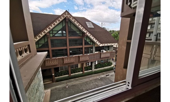Kaunlaran House | Discover SweetSuites at Pine Crest New Manila with Pool & More