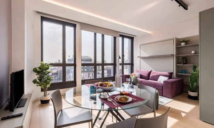 San Babila Apartment | Central Tower I Studio Apartment with Spa and Kitchen