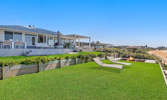 Wamberal House | Beachside Retreat: SWELL with Ocean Views & Top-Rated Stay