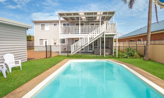 Culburra Beach House | Pet-Friendly Swell Hotel - Just Steps from the Beach