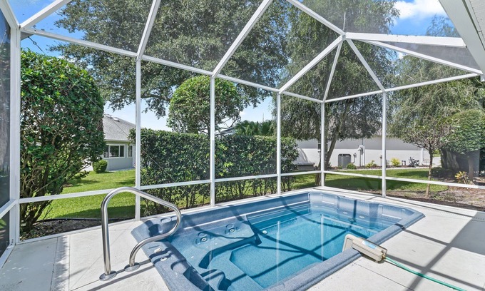 Chatham House | Relaxing Swim Spa Retreat in the Village of Chatham