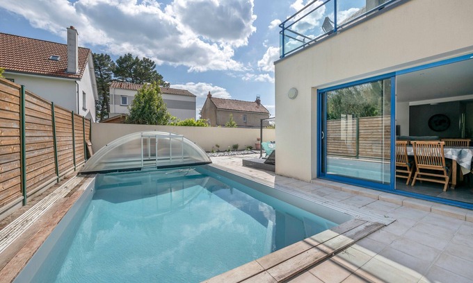 Saint-Marc-sur-Mer House | Relaxing Beach Getaway with Oceanfront Views & Pool